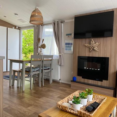 Cosy, Coastal Themed Holiday Home, Rockley Park, Poole, Dorset Exteriör bild