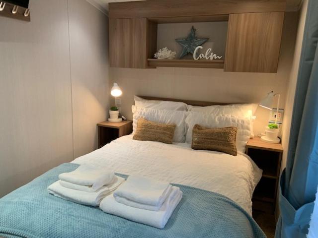Cosy, Coastal Themed Holiday Home, Rockley Park, Poole, Dorset Exteriör bild